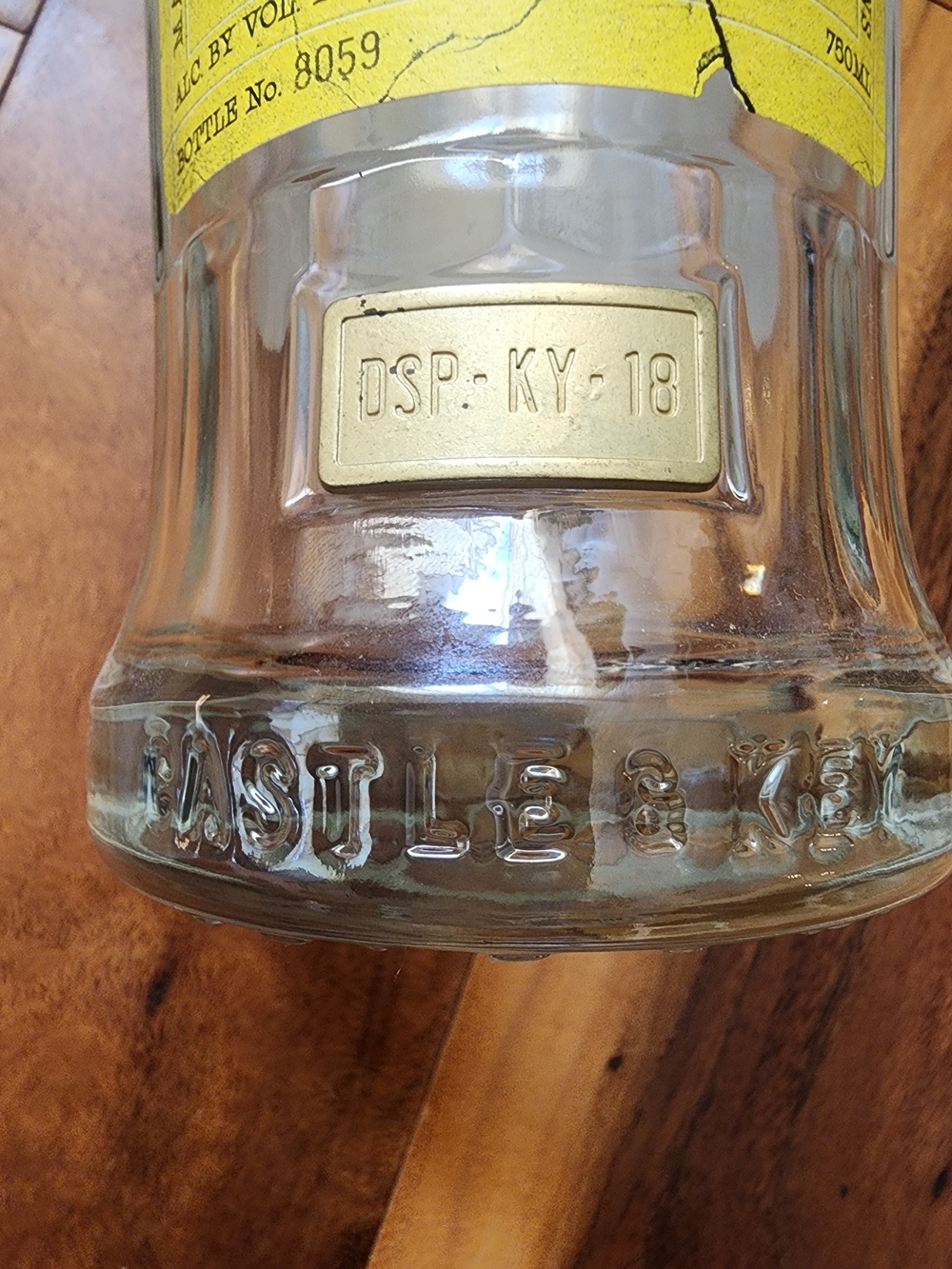 Castle & Key "Rise" Spring Gin - Picture 4 of 4